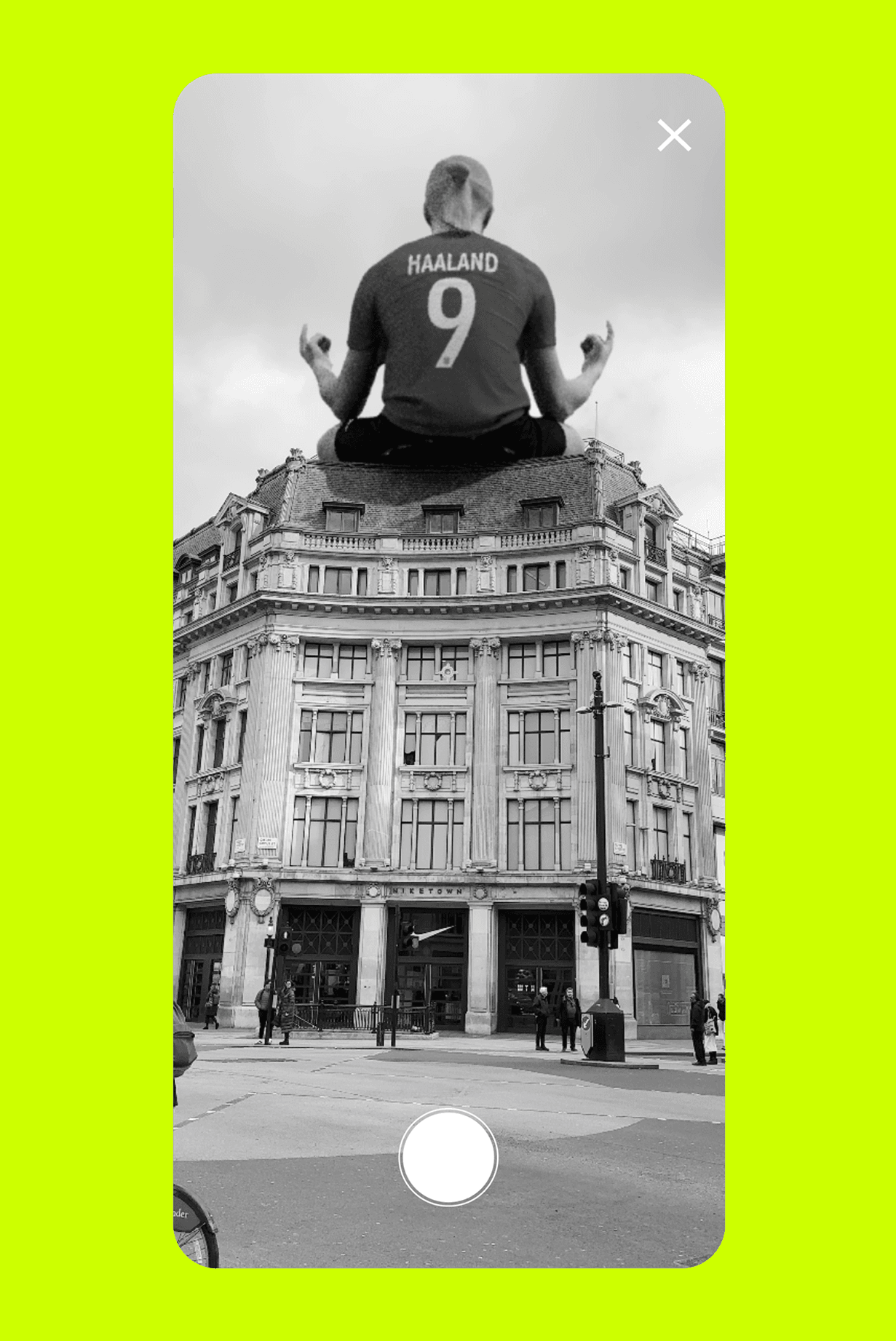 Nike | Haaland Takes Over NikeTown