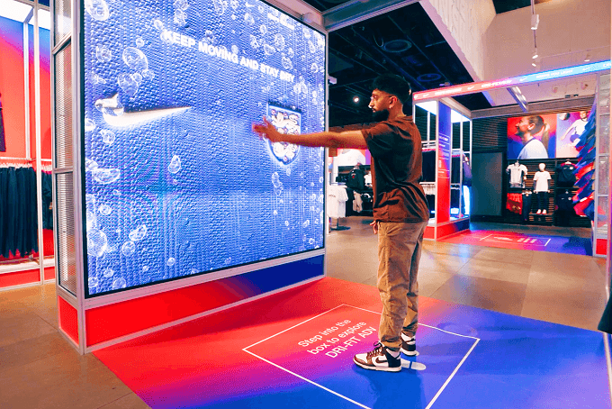 Dri-Fit ADV Keeps You Cool Fan Experience